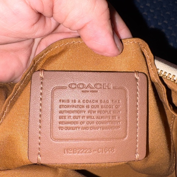 Coach Ellie File Bag in Chalk with Gold Tone Hardware | C1648 - Picture 5 of 7